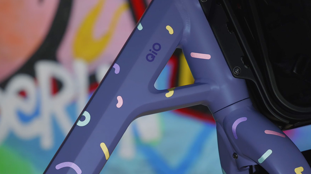 REFLECTIVE Berlin x QIO Bikes