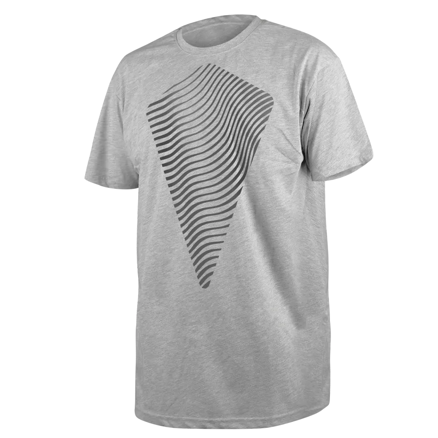 freigestelltes Bild reflektierendes T-Shirt „Dune“ in Farbvariante „Grau“ von REFLECTIVE Berlin.