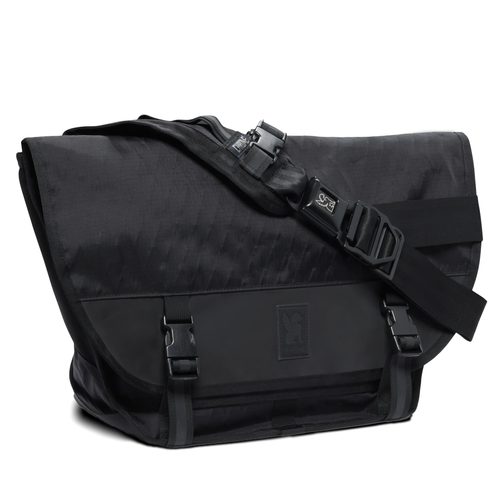 Chrome - Bag Mini Metro (Black Reflective) – REFLECTIVE Berlin Chrome - Bag Mini Metro (Black Reflective) – REFLECTIVE Berlin