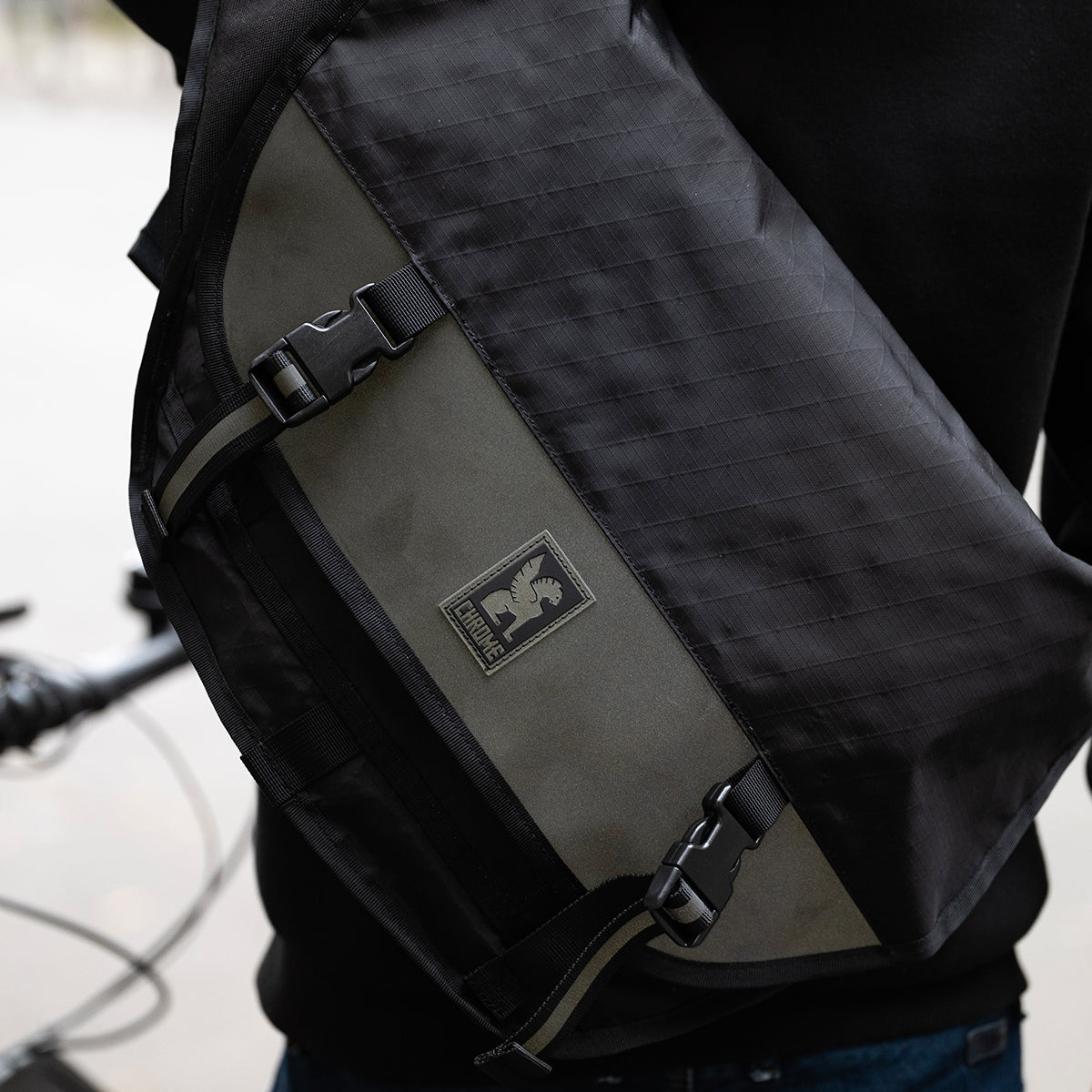 アクセサリー CHROME MINI METRO Chrome - Bag Mini Metro (Black Reflective) – REFLECTIVE Berlin