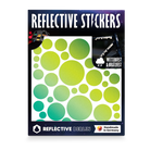 M Bubbles in Grün von REFLECTIVE Berlin als verpacktes Set mit stark reflektierenden Kreisen für mehr Sichtbarkeit im urbanen Stil.