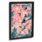 Reflektierende Aufkleber Folie XXL „Flamingo Funk“ mit verspielten Flamingos in rosa Farbtönen, die verschiedene Jazzinstrumente spielen, in Bilderrahmen von REFLECTIVE Berlin.