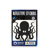 Reflektierender Aufkleber „Kraken“ in Farbvariante „schwarz“ in Produktverpackung von REFLECTIVE Berlin.