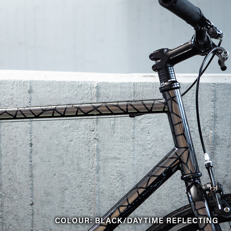 Fahrrad mit Mosaik Stickern, schwarze Aufkleber, Fahrradfolie, leicht reflektierend