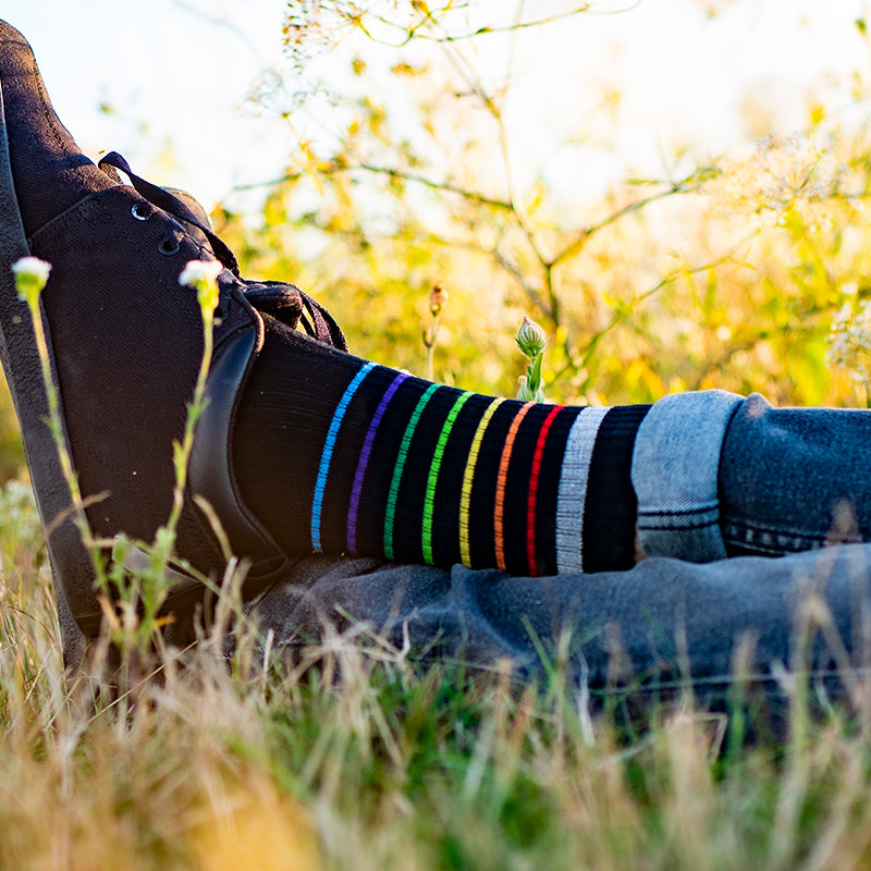 Socken im Gras, Sonnenuntergang
