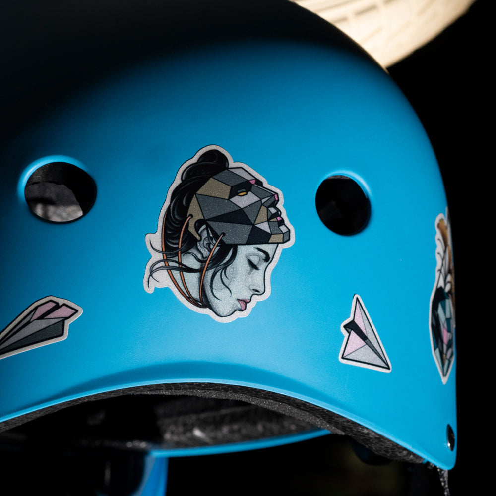 artist design on helmet, reflective stickers