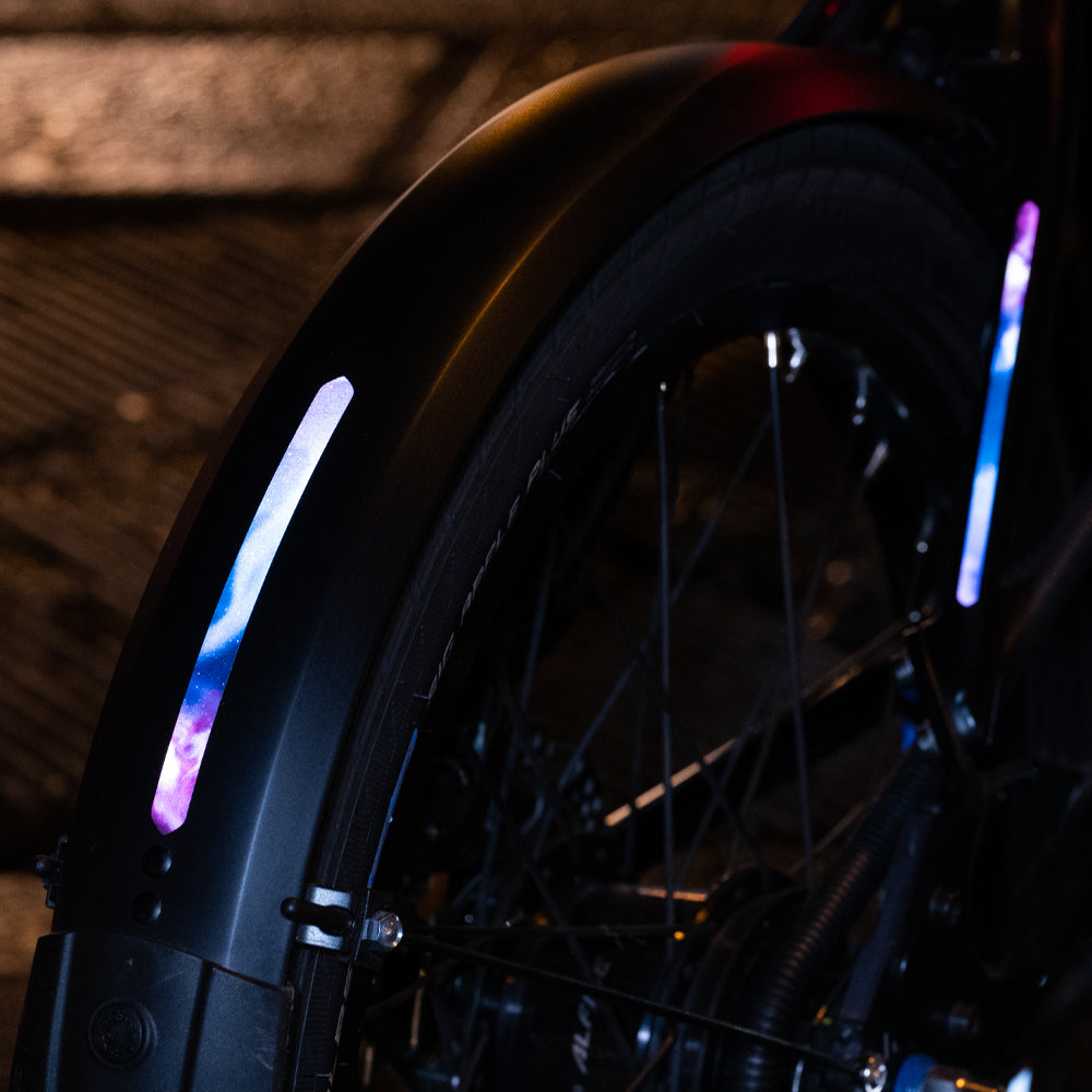 burkfeeg 51 Stück Reflektierende Aufkleber, Rot Gelb Silber Warnung  Reflektoren Sticker Aufkleber, Fahrrad Reflektorband Selbstklebend für  Fahrrad Helm, Motorrad, Auto : : Sport & Freizeit